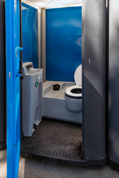 Best Emergency porta potty rental  in Benton Harbor, MI
